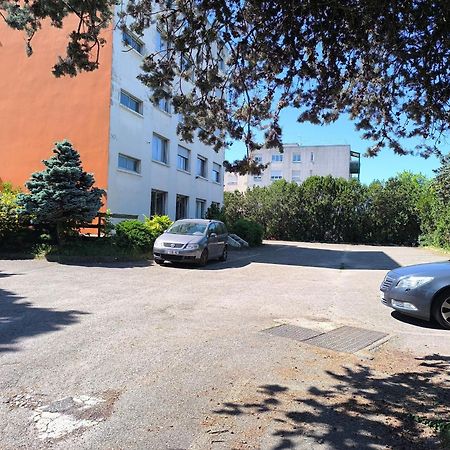 Adonis Lyon Est Hotel Artys Saint-Priest-en-Jarez Εξωτερικό φωτογραφία