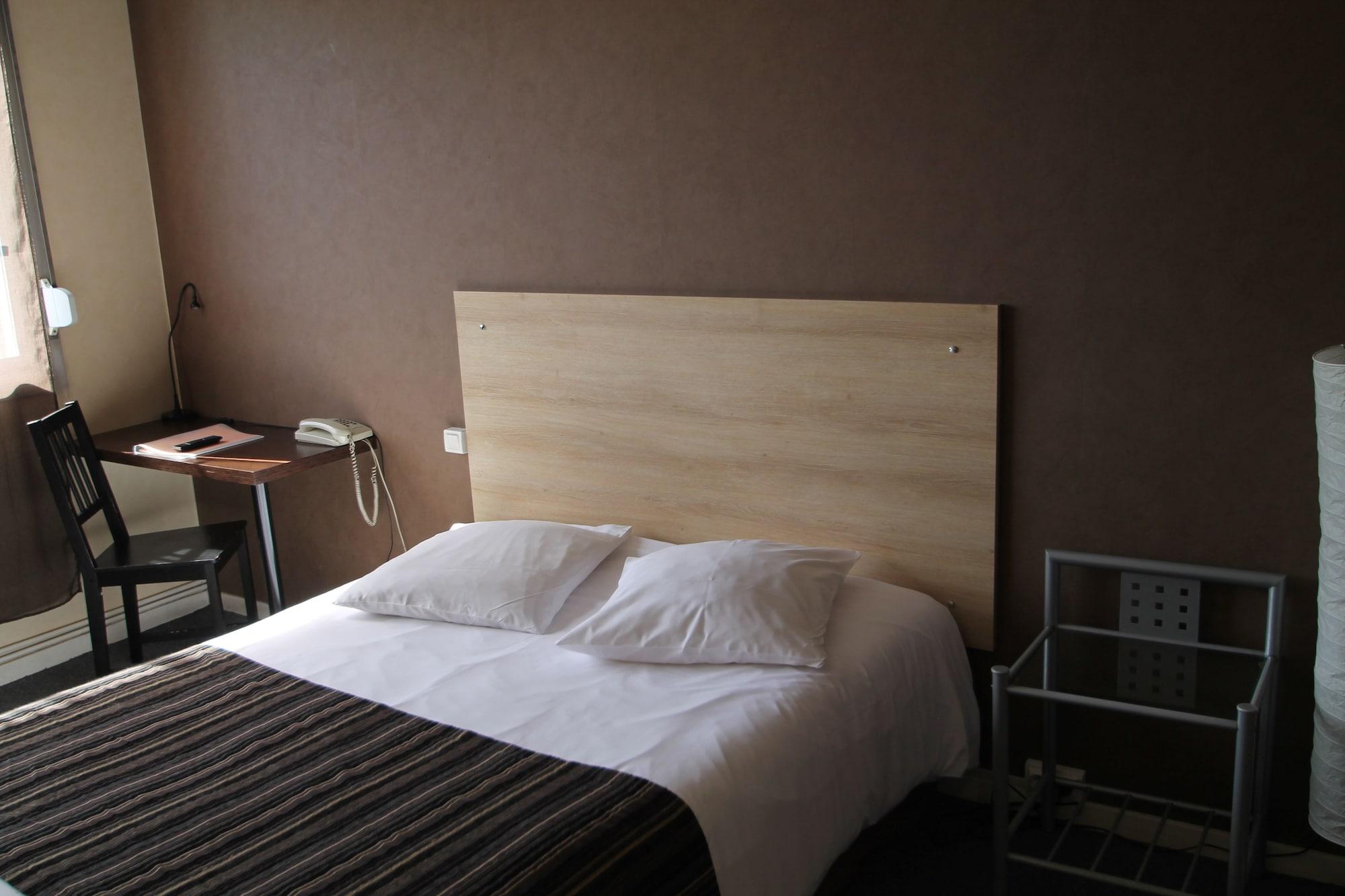 Adonis Lyon Est Hotel Artys Saint-Priest-en-Jarez Εξωτερικό φωτογραφία