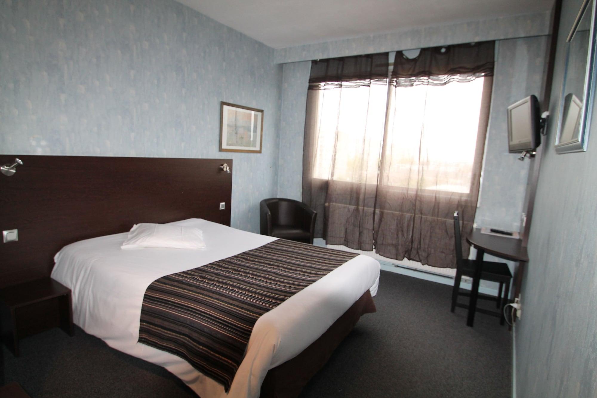Adonis Lyon Est Hotel Artys Saint-Priest-en-Jarez Εξωτερικό φωτογραφία